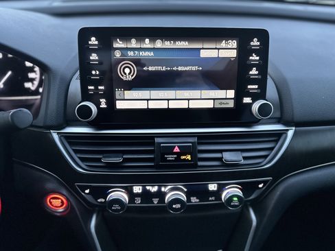 Used 2018 Honda Accord EX-L image 19