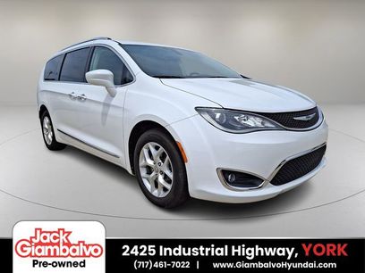 Used 2017 Chrysler Pacifica Touring-L Plus