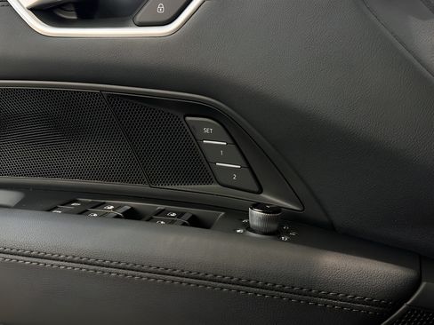 Used 2022 Audi e-tron GT Premium Plus AWD/4WD image 18