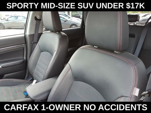 Used 2024 Mitsubishi Outlander Sport SE AWD/4WD image 13