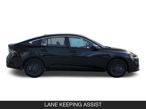 Used 2026 Nissan Sentra SV w/ Floor Mat Package FWD image 6