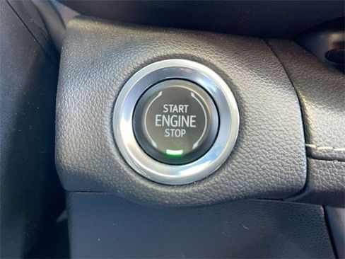 Used 2021 Buick Envision Preferred image 17