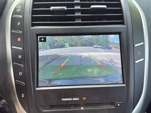 Used 2016 Lincoln MKC Reserve w/ Lincoln MKC Climate Package AWD/4WD image 37