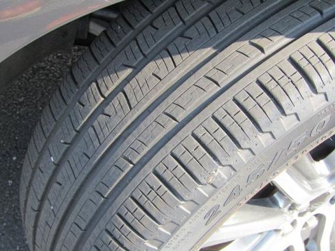 Used 2024 Ford Edge Titanium w/ Equipment Group 301A AWD/4WD image 9
