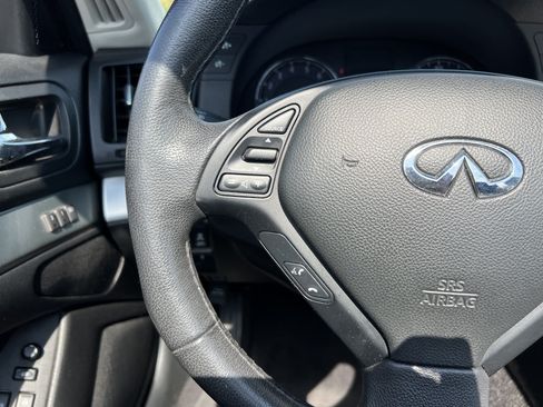 Used 2012 INFINITI G37 Convertible w/ Premium Pkg RWD image 19