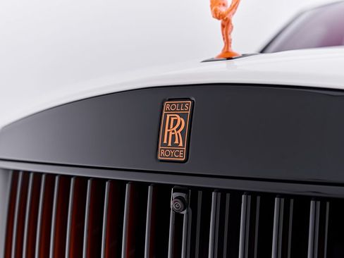 Used 2026 Rolls-Royce Cullinan AWD/4WD image 29