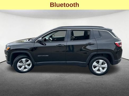 Used 2019 Jeep Compass Latitude w/ Popular Equipment Group AWD/4WD image 6