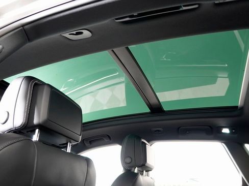 New 2026 Porsche Macan S image 19