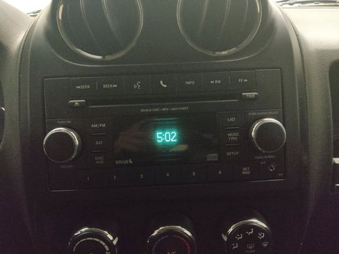 Used 2016 Jeep Patriot Sport w/ Power Value Group FWD image 25