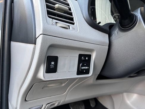 Used 2012 Toyota Corolla L image 28