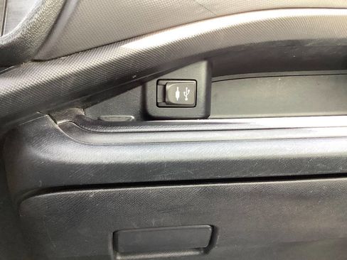 Used 2012 Toyota Prius C Four FWD image 44