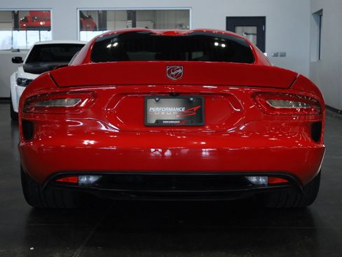 Used 2015 Dodge Viper SRT w/ Quick Order Package 22J GT image 5