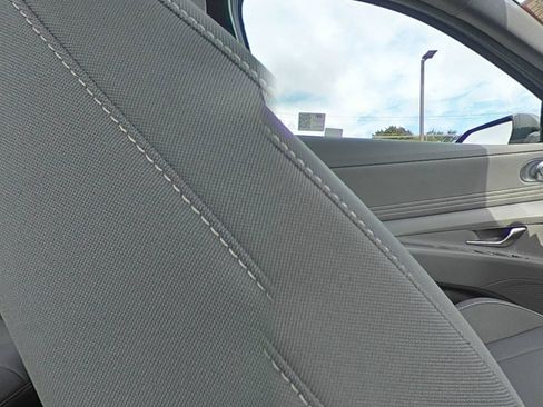 Used 2024 Hyundai Elantra SEL w/ Convenience Package FWD image 34