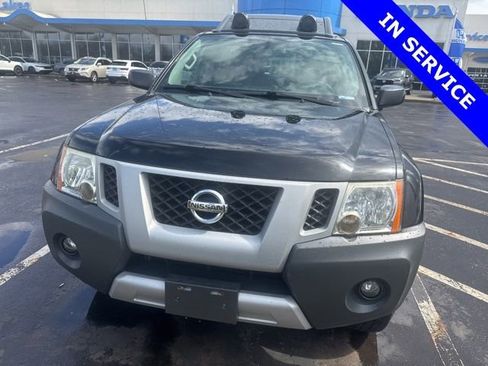 Used 2013 Nissan Xterra PRO-4X w/ Pro-4x Leather Pkg image 2