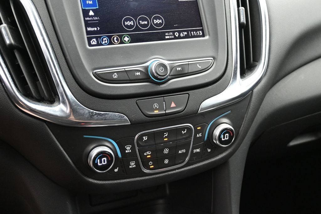 Used 2024 Chevrolet Equinox LT AWD/4WD image 17