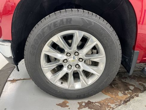 Used 2021 Chevrolet Silverado 1500 LTZ AWD/4WD image 27