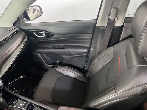 Used 2022 Jeep Compass Trailhawk w/ Trailhawk Convenience Group image 21