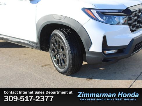 Certified 2022 Honda Passport TrailSport image 21