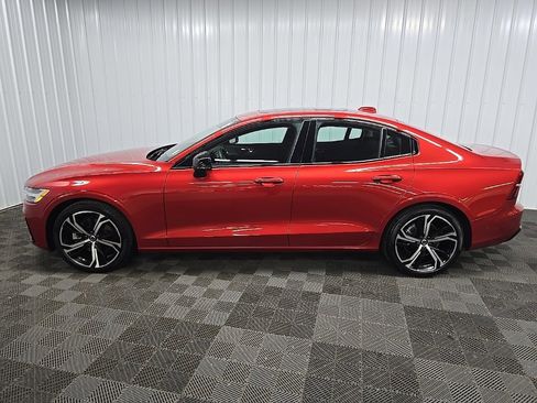 Used 2023 Volvo S60 B5 Ultimate image 5