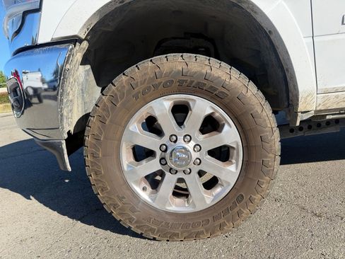 Used 2020 RAM 2500 Laramie AWD/4WD image 9
