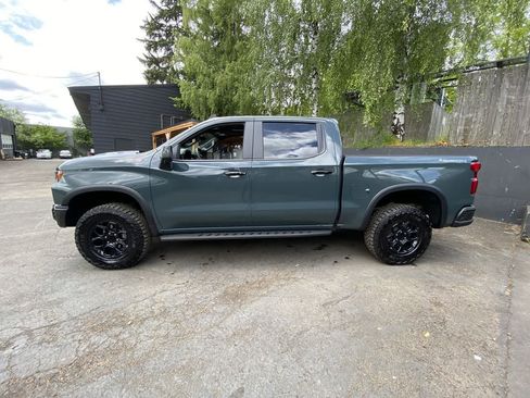 Used 2025 Chevrolet Silverado 1500 ZR2 w/ ZR2 Bison Edition AWD/4WD image 3