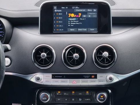 Used 2021 Kia Stinger GT image 13