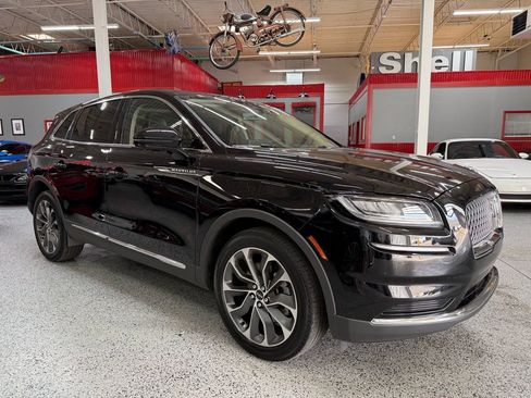 Used 2023 Lincoln Nautilus Reserve w/ Luxury Package image 7