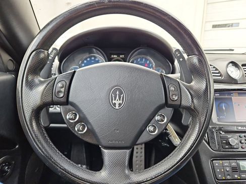 Used 2012 Maserati GranTurismo Sport RWD image 14