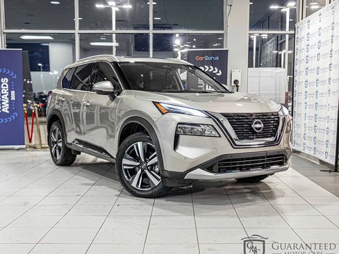 Used 2023 Nissan Rogue Platinum w/ Platinum Premium Package image 5