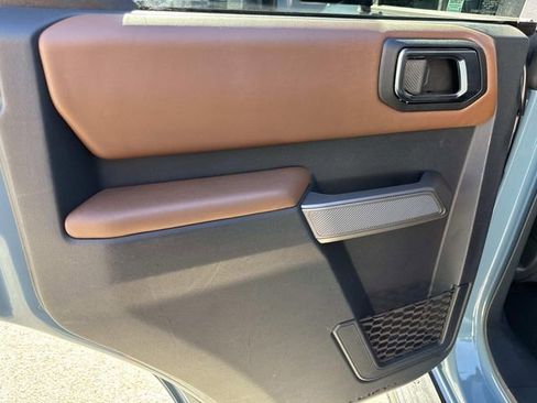 Used 2021 Ford Bronco Outer Banks w/ Sasquatch Package image 12