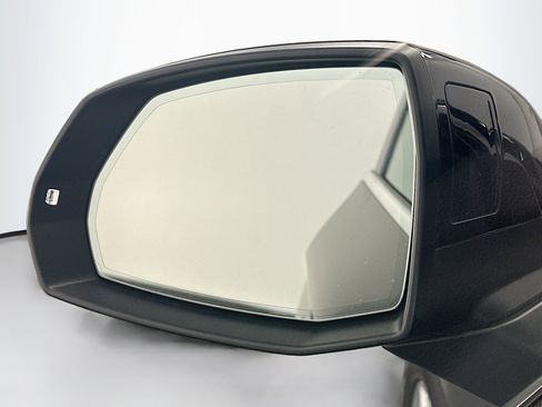 Used 2022 Audi Q5 2.0T Premium w/ Convenience Package image 16