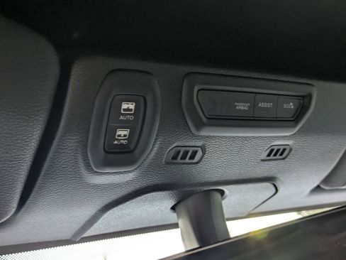 Used 2023 Jeep Wrangler Altitude image 21