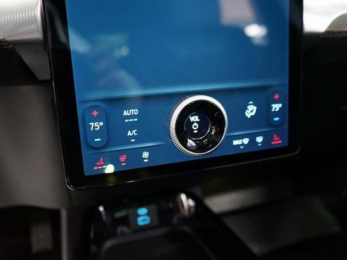 Used 2022 Ford Mustang Mach-E GT image 41