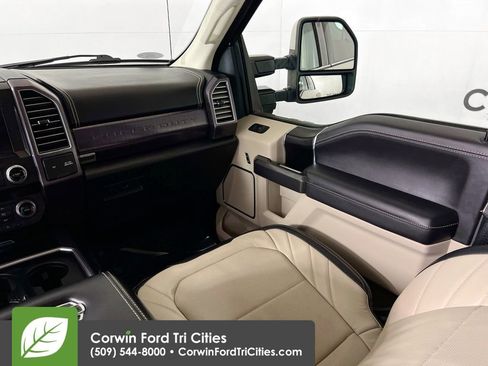 Used 2020 Ford F450 Limited w/ FX4 Off-Road Package image 27