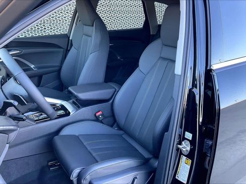 New 2025 Audi Q5 Premium Plus image 9