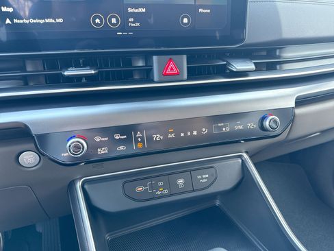 New 2026 Kia Carnival image 21