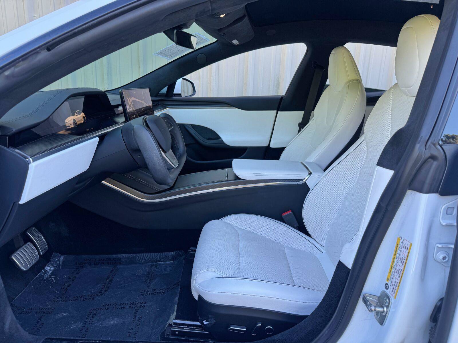Used 2022 Tesla Model S Plaid AWD/4WD image 17