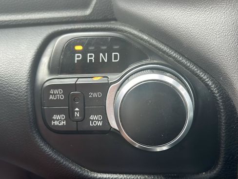 Used 2020 RAM 1500 Big Horn AWD/4WD image 17