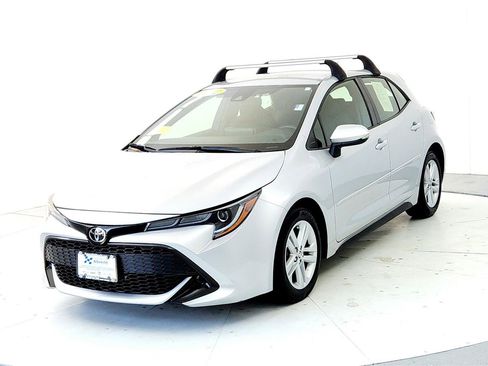 Used 2022 Toyota Corolla SE image 2
