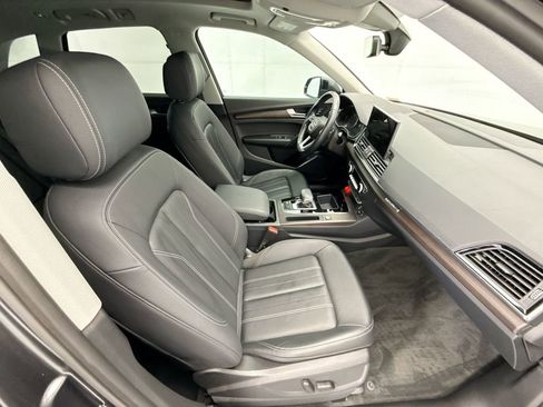 Certified 2023 Audi Q5 2.0T Premium w/ Convenience Package AWD/4WD image 18