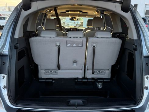 Certified 2024 Honda Odyssey Touring image 26
