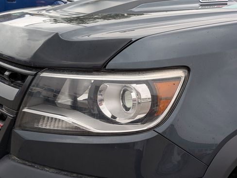 Used 2019 Chevrolet Colorado ZR2 image 12