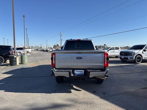 Used 2024 Ford F250 Lariat w/ Sport Appearance Package image 4