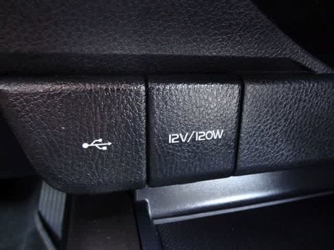 Used 2024 Toyota Camry SE FWD image 32