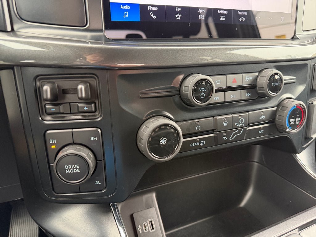 Certified 2025 Ford F150 STX AWD/4WD image 34