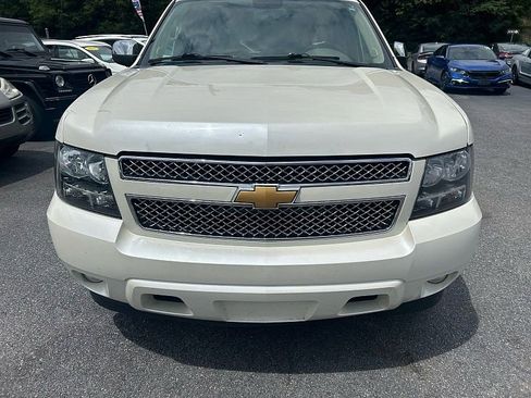 Used 2012 Chevrolet Tahoe LTZ image 3