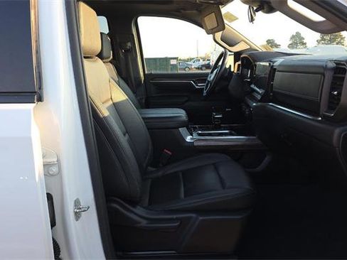 Used 2024 Chevrolet Silverado 1500 RST w/ Convenience Package II image 7