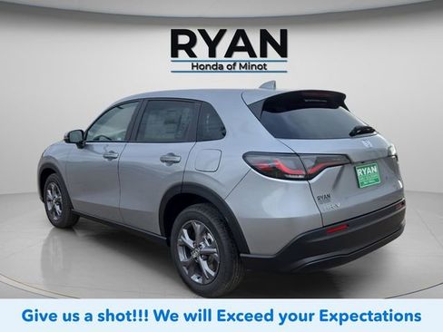 New 2026 Honda HR-V LX image 8