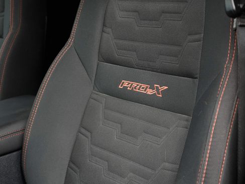 Used 2022 Nissan Frontier Pro-X RWD image 21