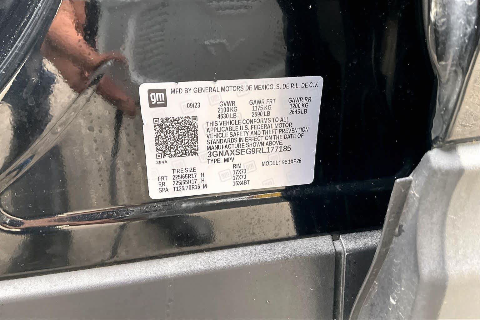 Used 2024 Chevrolet Equinox LS w/ Driver Confidence II Package AWD/4WD image 32